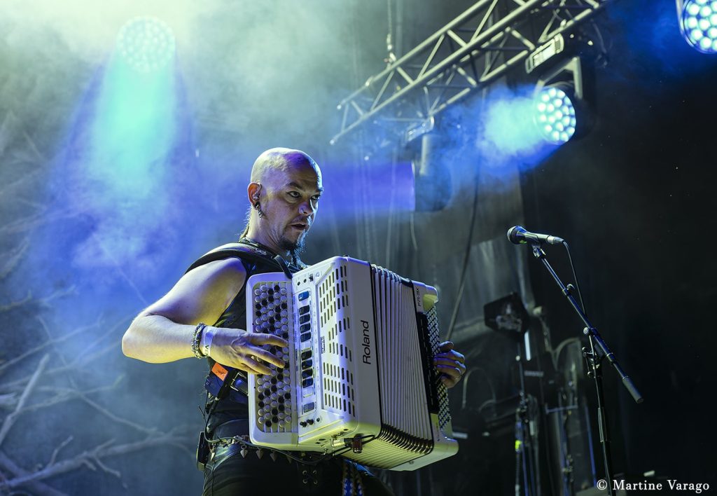 Korpiklani - Mennecy Festival