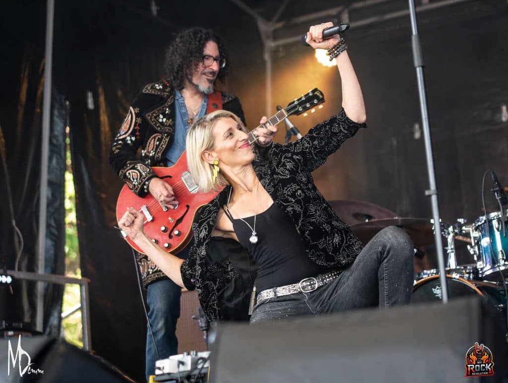 GAELLE BUSWEL-3 & MICHAEL BENJELLOUM