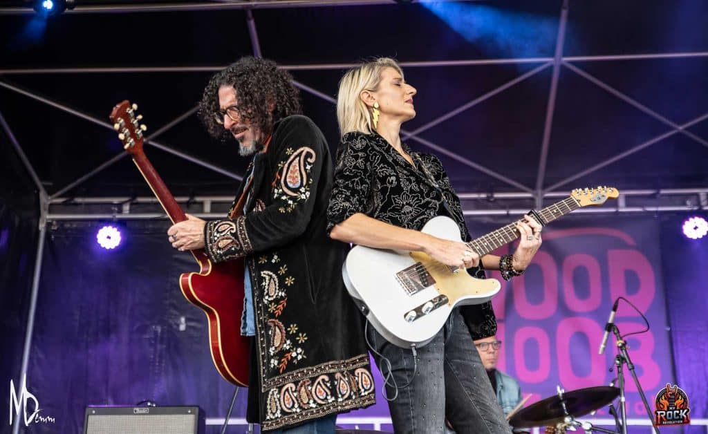 MICHAEL BENJELLOUM-GAELLE BUSWEL-1