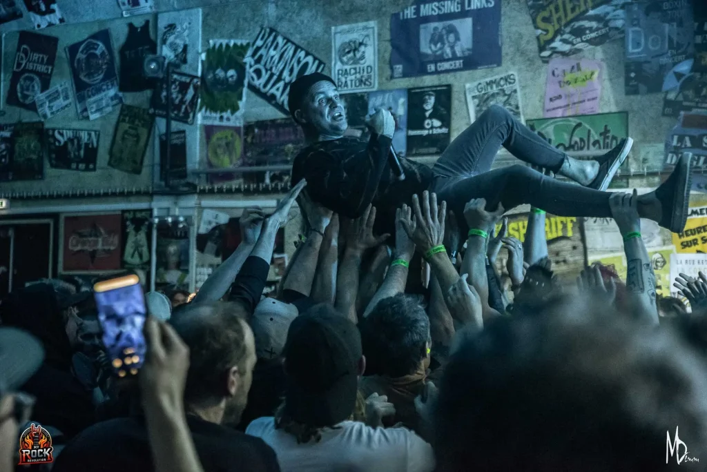 Black Bomb A _ Festival Rose Chaos _ Chez Narcisse _ 11