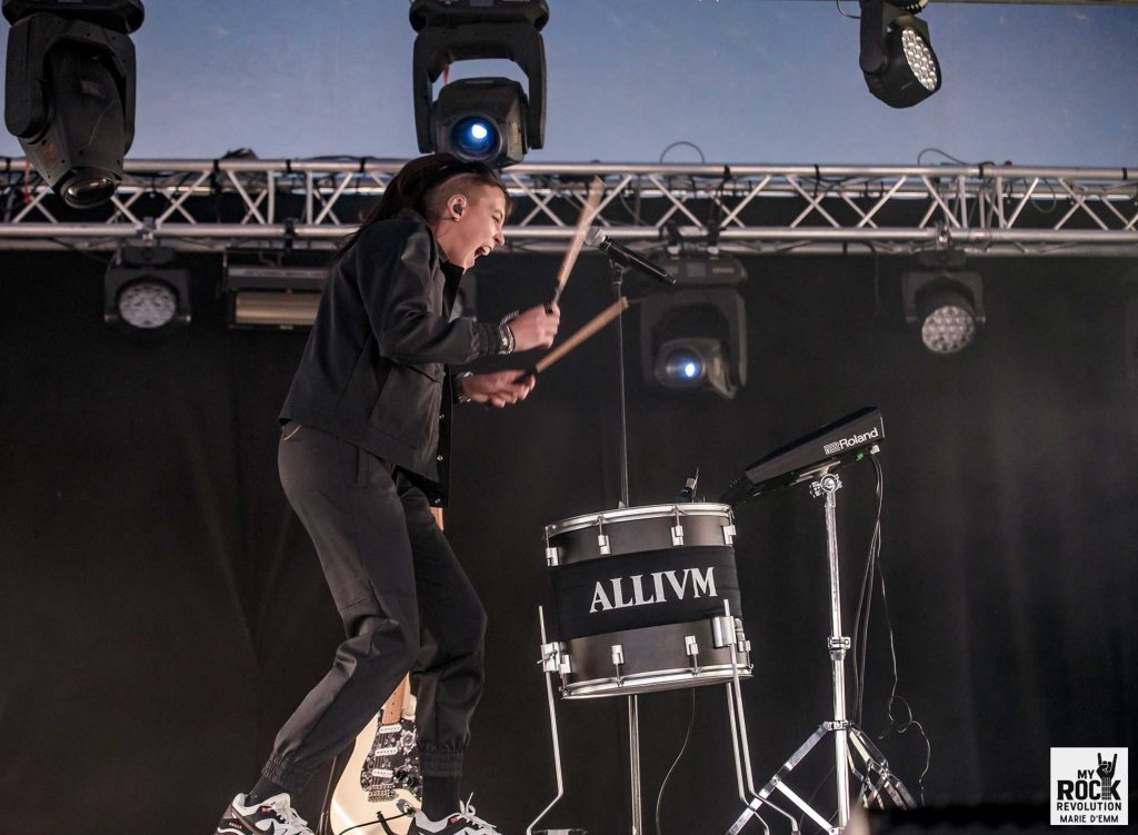 ALLIVM-AU JARDIN DU MICHEL _ percussion