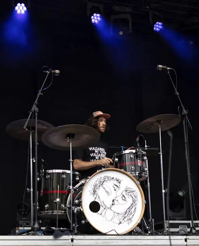 Batteur du groupe Intenable