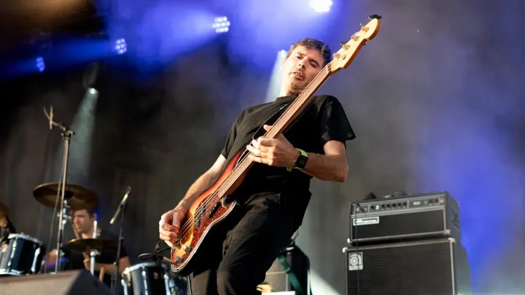 Bassiste de Vulgaires Machins _ Arsenal Rock Festival