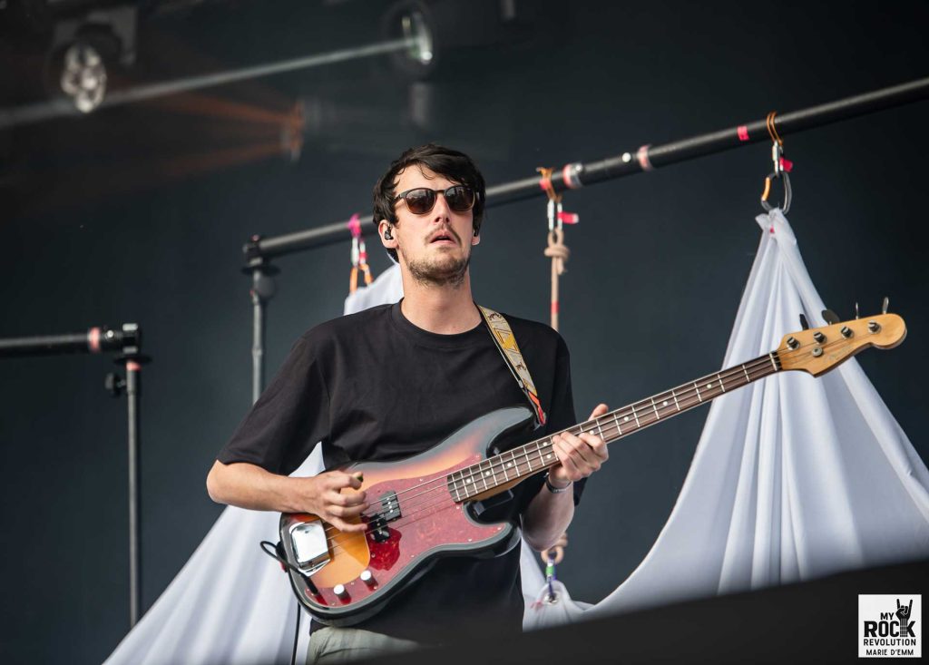 VENDREDI SUR MER AU JARDIN DU MICHEL - pop groovy aux accents parfois funky