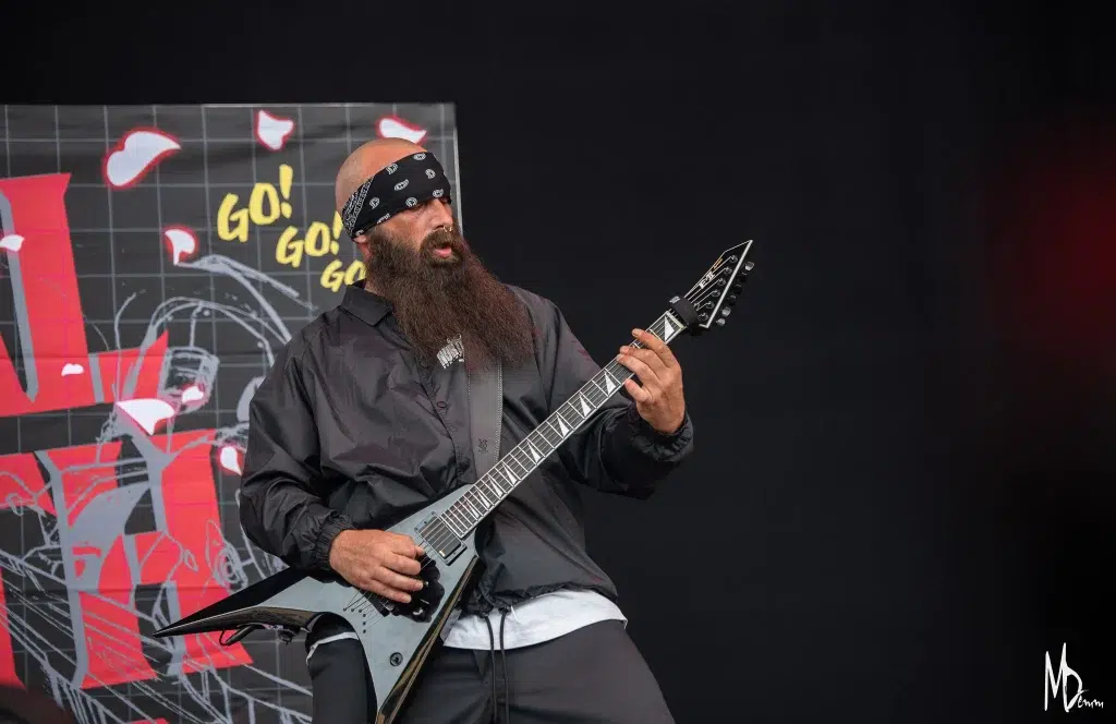 Air One guitariste rythmique de Rise of the Northstar