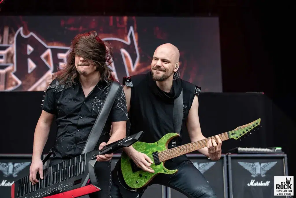 BATTLE-BEAST- live au HEAVY-WEEK-END-J1
