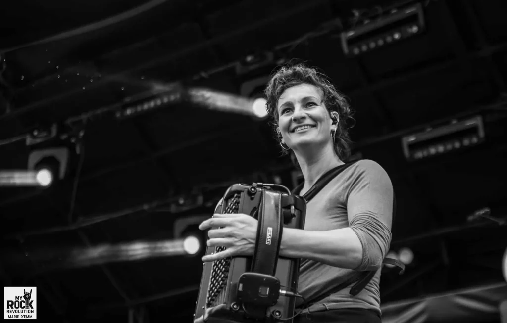 Laurène à l’accordéon _ Picon Mon Amour _ ARDENN’ROCK 2025