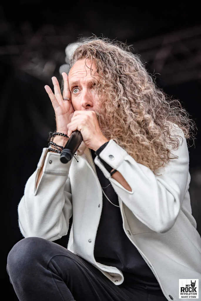 David Cancel (Didou) sur scène avec Sidilarsen – Ardenn’Rock 2025