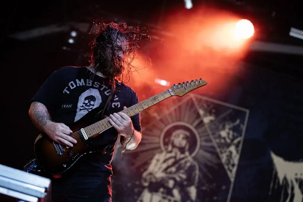 Fit For An Autopsy - guitare - Hellfest 2025