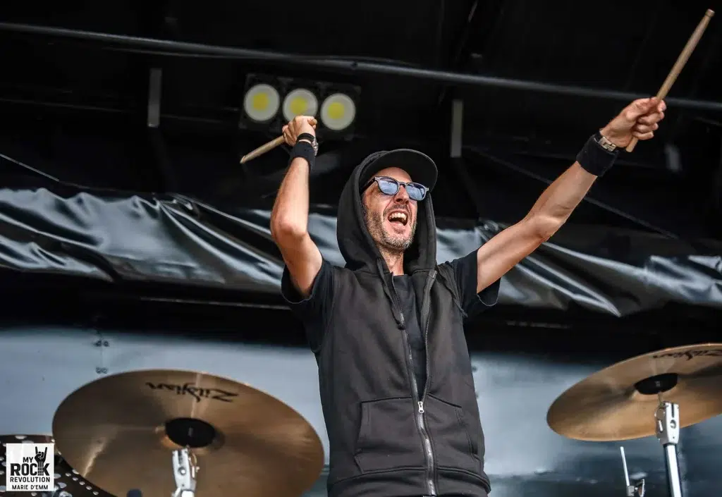Raph batteur de Jewly, live à Ardenn Ro