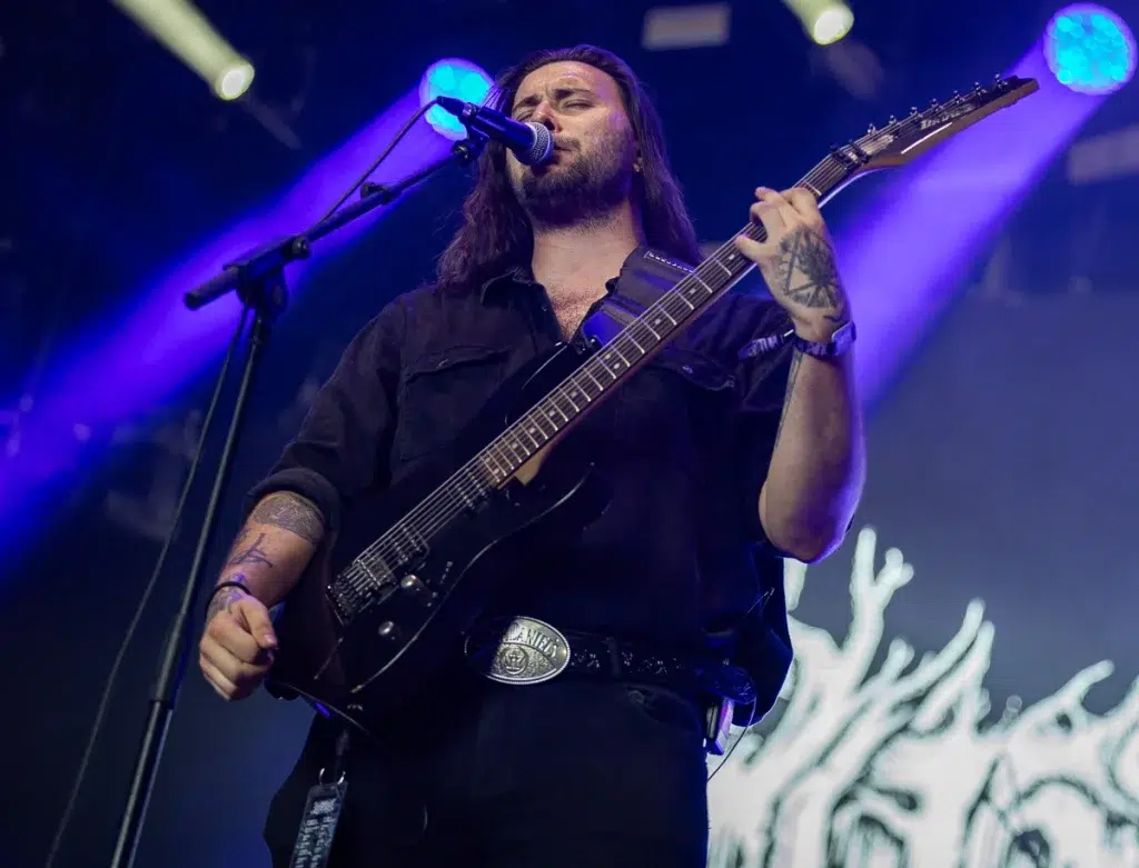 Mental Cruelty -guitariste-backing vocal - Hellfest 2025