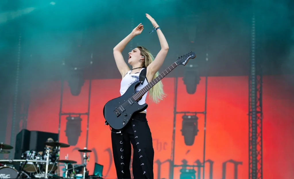 Daniela « Dany » Villarreal Vélez _ guitare et chant Hellfest 2025