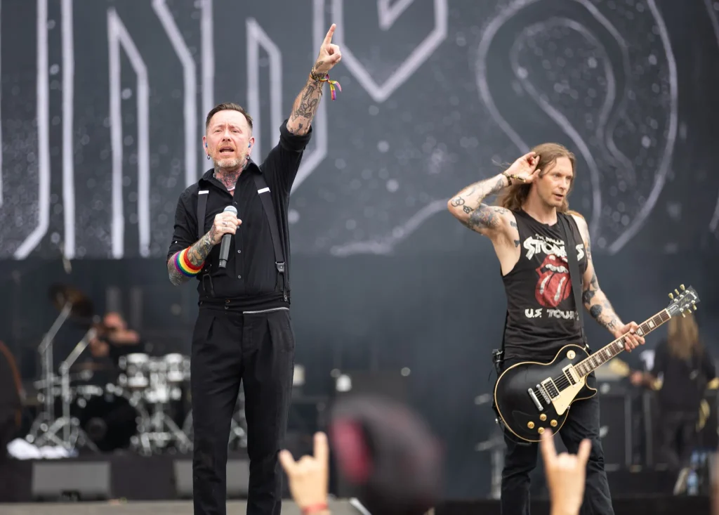 Audrey Horne on stage Hellfest