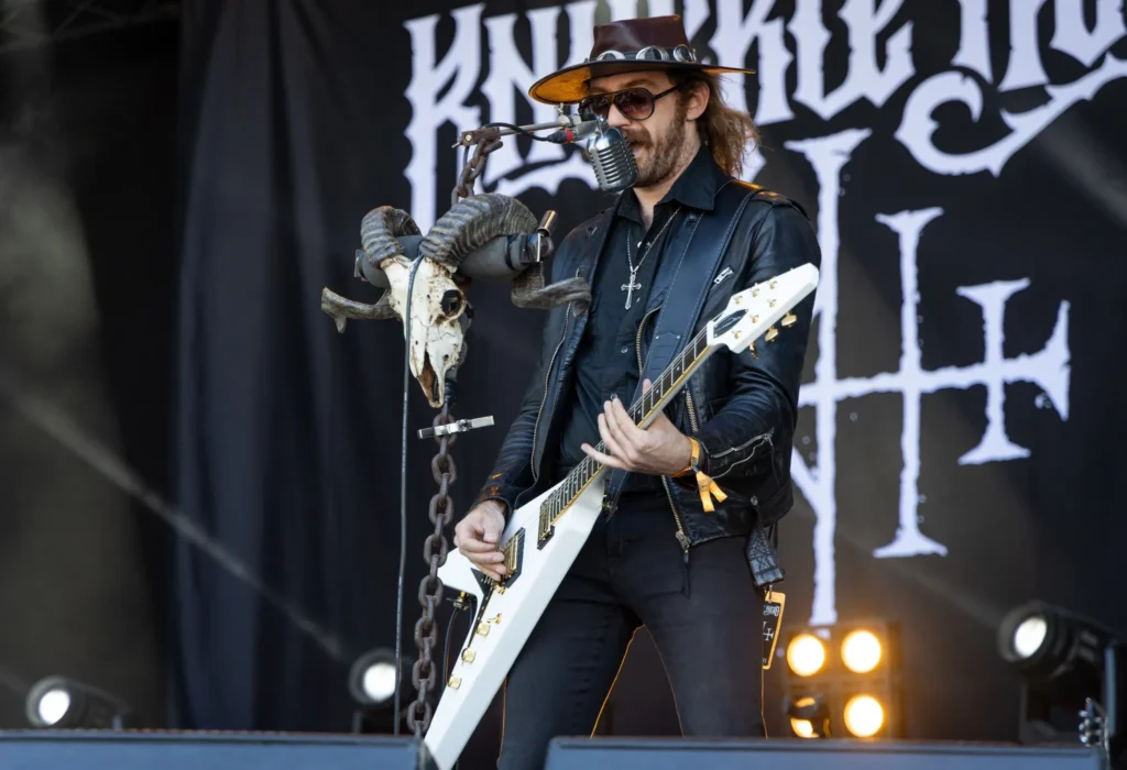 KNUCLE HEAD - Jack, guitariste et chanteur