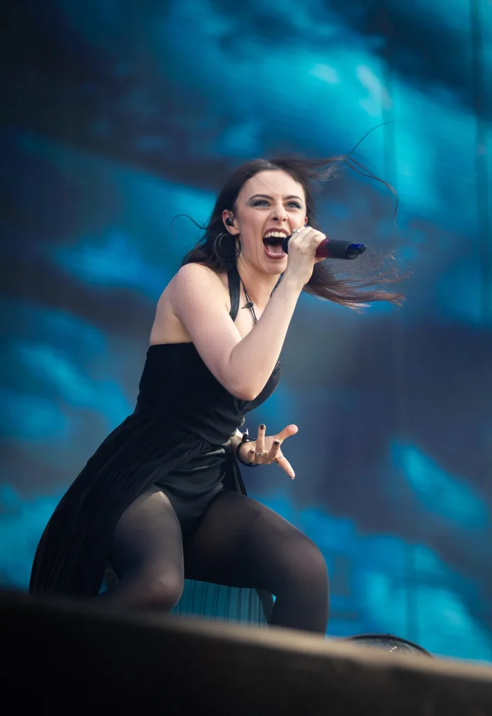 Jennifer Haben _ Beyond the Black - Hellfest 2025