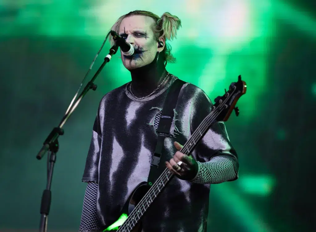 MOTIONLESS IN WHITE Justin Morrow - basse