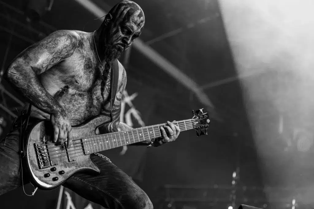 Tryglav _ Hellest 2025 _ bassiste