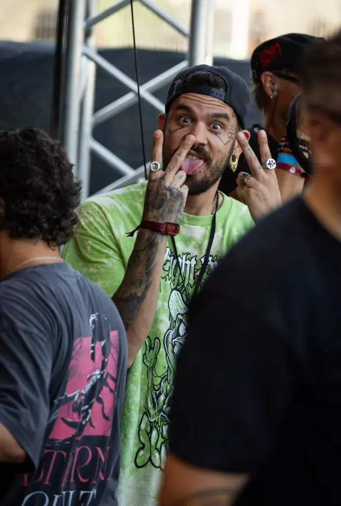 Eight Sins _ public Festival 666