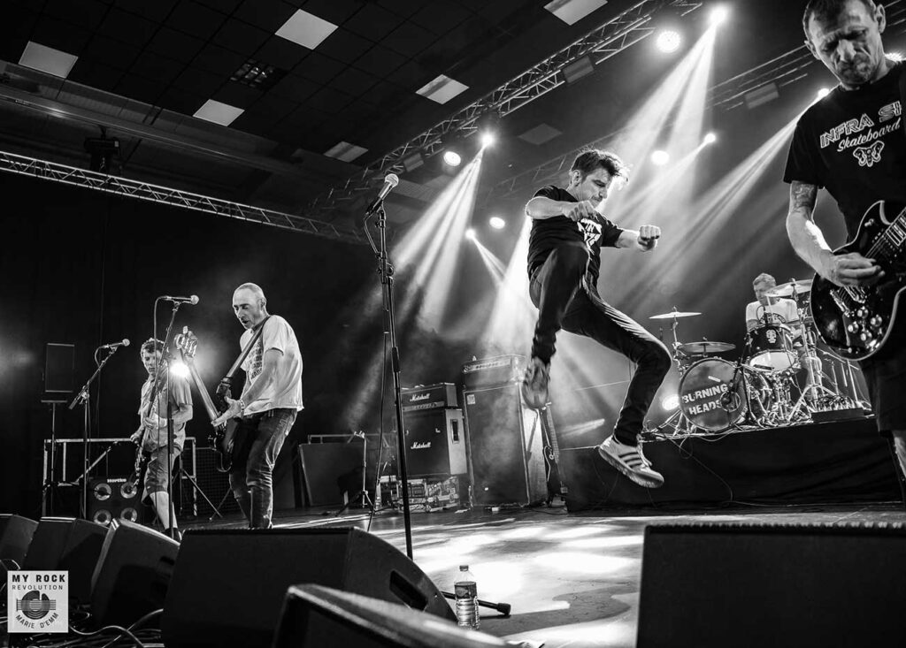 BURNING HEADS - Festival Pétales et Pogos - Photo 18