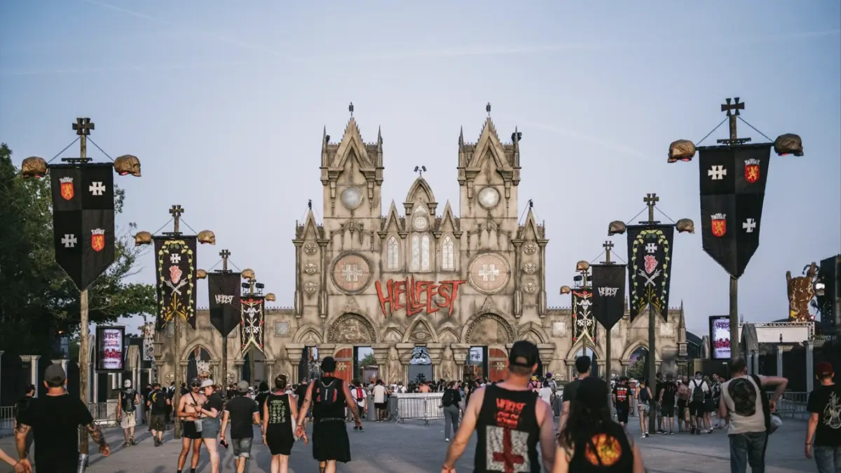 Entrée du Hellfest à Clisson, marque territoriale et moteur d’attractivité