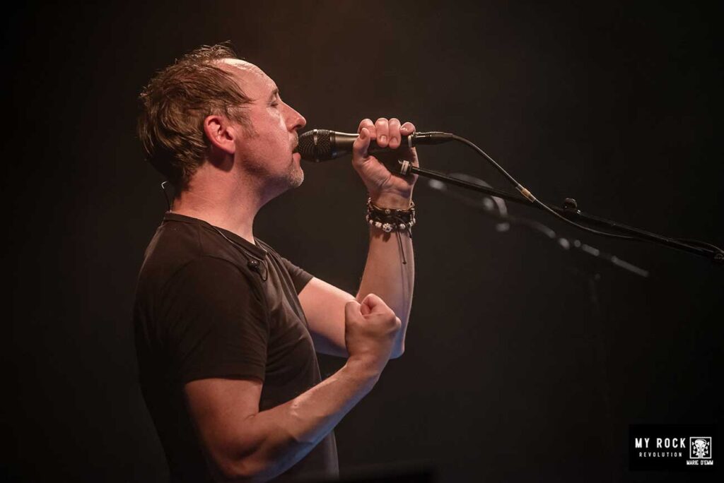 AIRBAG-CHEZ-PAULETTE- Live Report My Rock Revolution _ Photo 19