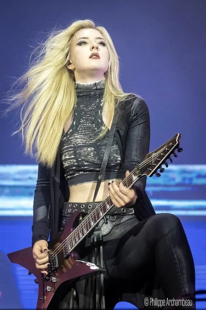 Anna Cara - Alice Cooper Hellfest 2026 - MRR
