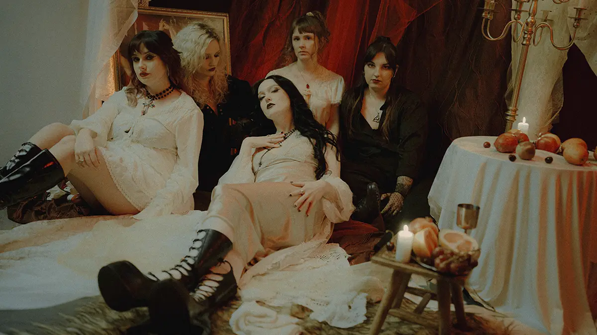 VENUS GRRRLS dévoile son nouveau single "Eve"