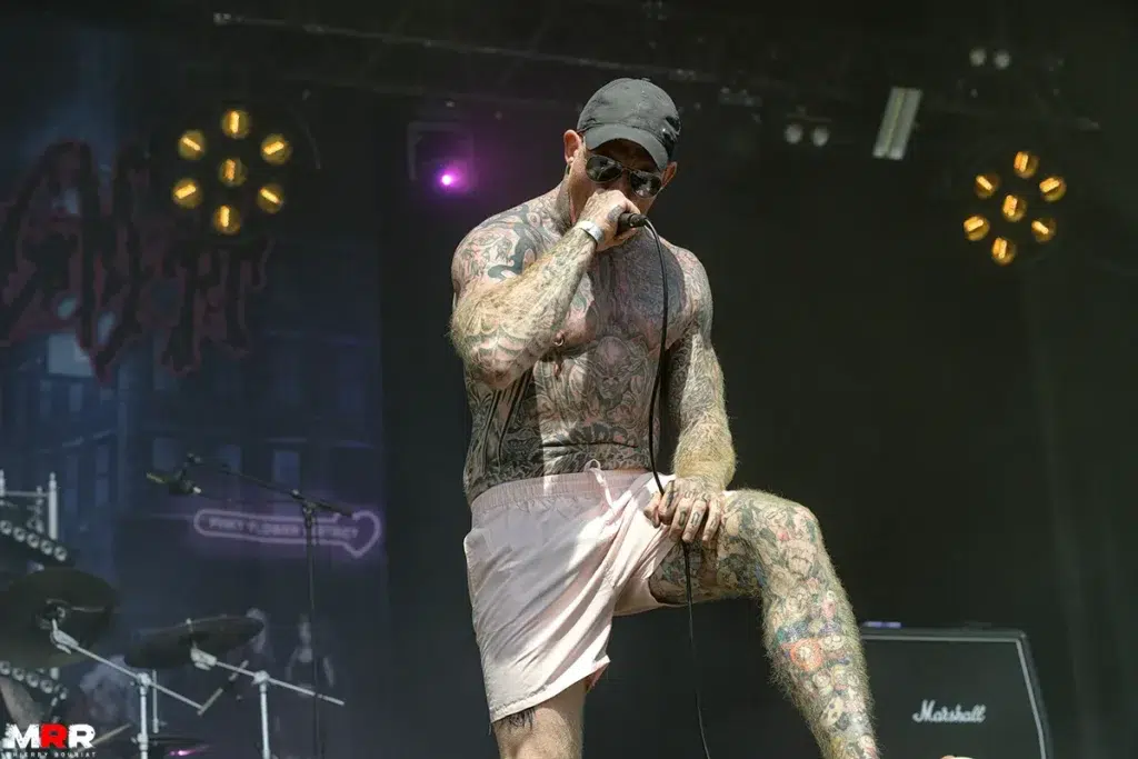 Jour 3 - Motocultor 2026 concert de Rectal Smegma - Thierry Bouriat - MRR Photo 9